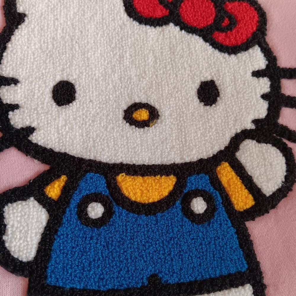 Hello Kitty Sweatshirt, Large - Picture 6 of 6